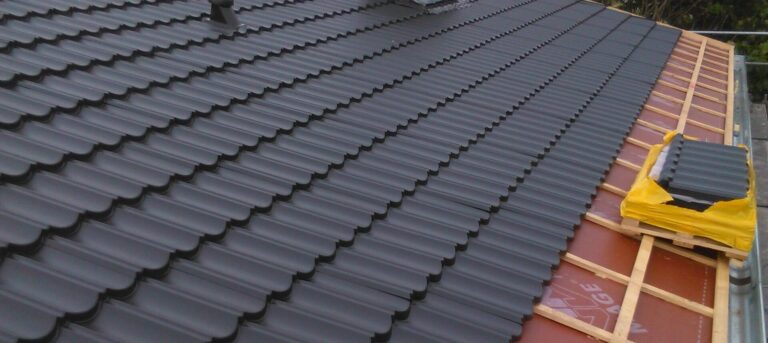 <p>Professionelle Eindeckung für sichere und langlebige Dächer.<br /><a href="https://lehmann.kramp-it.de/?page_id=654">weitere Informationen...</a></p>